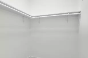 41-26 27th St, New York City, NY 11101 - Photo 15