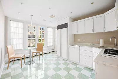 7 E 80th Street, New York City, NY 10075 - Photo 17