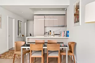 305 E 51st St, New York City, NY 10022 - Photo 3