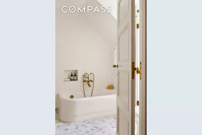 37 Harrison Street, New York City, NY 10013 - Photo 13