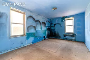 33-04 91st St, New York City, NY 11372 - Photo 13