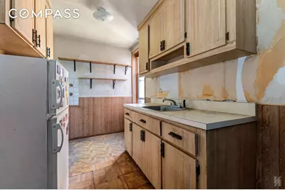 33-04 91st Street #5L, New York City, NY 11372 - Photo 9