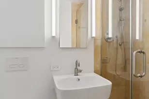 530 E 84th St, New York City, NY 10028 - Photo 5