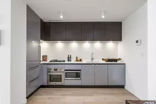 540 W 49th St, New York City, NY 10019 - Photo 7