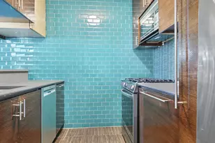 100 United Nations Plaza, New York, NY 10017 - Photo 5