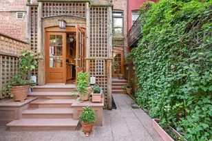 329 W 87th St, New York City, NY 10024 - Photo 17