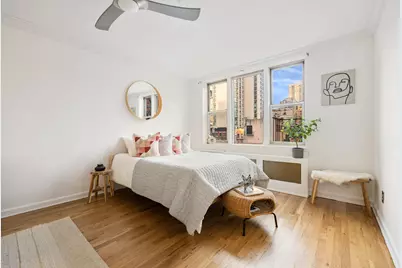 311 E 75th Street #6A, New York City, NY 10021 - Photo 3