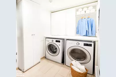 155 Noble Street #1, New York City, NY 11222 - Photo 15