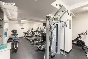 245 E 72nd St, New York City, NY 10021 - Photo 9