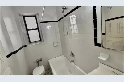 687 W 204th Street #1-E, New York City, NY 10034 - Photo 15