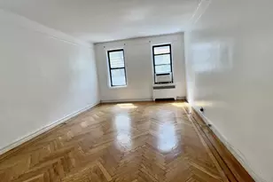 687 W 204th St, New York City, NY 10034 - Photo 7