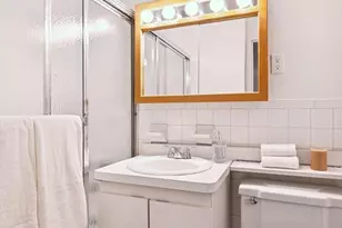 155 E 34th St, New York City, NY 10016 - Photo 5