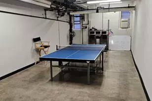 333 E 43rd St, New York City, NY 10017 - Photo 15