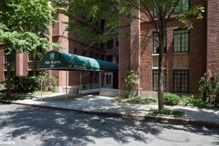 333 E 43rd St, New York City, NY 10017 - Photo 7