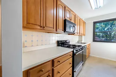 3850 Sedgwick Avenue #5-J, New York City, NY 10463 - Photo 7