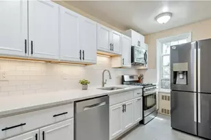 140-18 Burden Crescent, Briarwood, NY 11435 - Photo 5