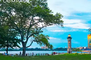 555 Main St, New York City, NY 10044 - Photo 13