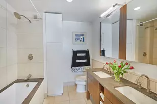 350 W 42nd St, New York City, NY 10036 - Photo 25
