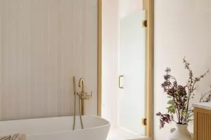 532 Clinton St, New York City, NY 11231 - Photo 9