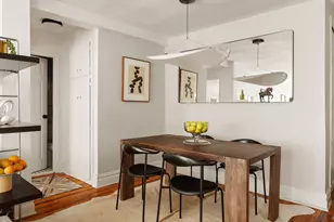 599 E 7th St, New York City, NY 11218 - Photo 3