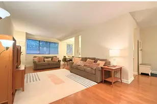 345 E 73rd St, New York City, NY 10021 - Photo 3