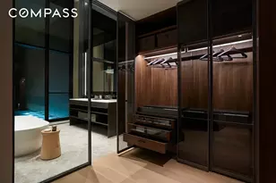 522 W 29th St, New York City, NY 10001 - Photo 5