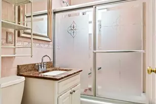 39-11 50th St, New York City, NY 11377 - Photo 13