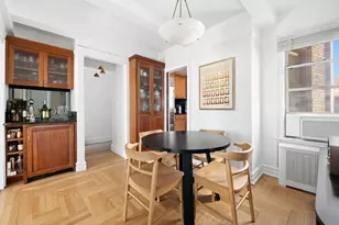 7 E 85th St, New York City, NY 10028 - Photo 3