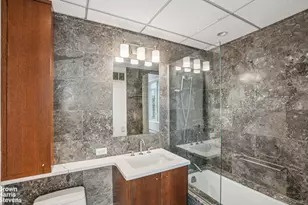 205 E 59th St, New York City, NY 10022 - Photo 19