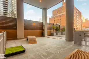 205 E 59th St, New York City, NY 10022 - Photo 23