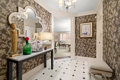 10 E 70th Street #2B, New York City, NY 10021 - Photo 3