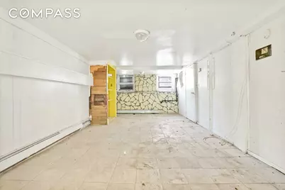 610 Ashford Street, New York City, NY 11207 - Photo 23