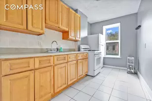 610 Ashford St, New York City, NY 11207 - Photo 9