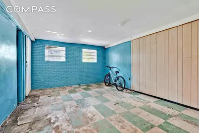 610 Ashford Street, New York City, NY 11207 - Photo 21