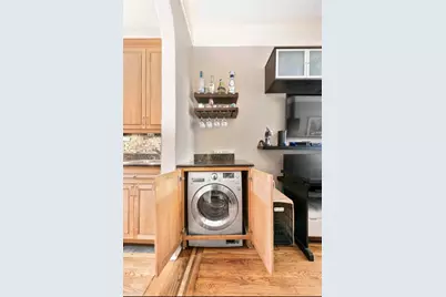231 E 54th Street #1D, New York City, NY 10022 - Photo 3