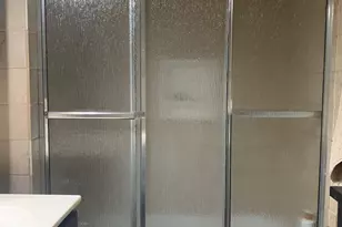 231 E 54th St, New York City, NY 10022 - Photo 5