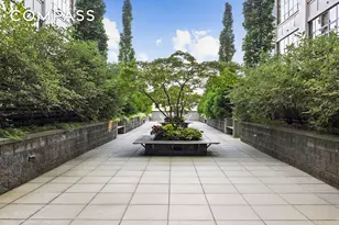 360 Furman St, New York City, NY 11201 - Photo 21