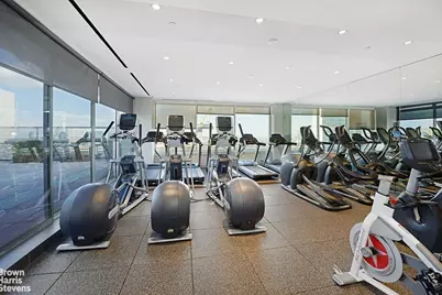 300 E 40th Street #31T, New York City, NY 10016 - Photo 15