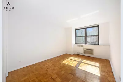 239 E 79th Street #8A, New York City, NY 10075 - Photo 11