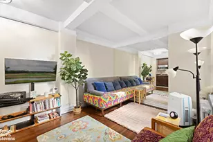 457 W 57th St, New York City, NY 10019 - Photo 3