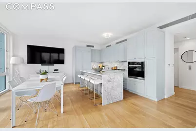301 E 61st Street #16A, New York, NY 10065 - Photo 5
