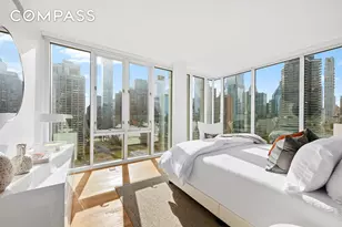 301 E 61st St, New York City, NY 10065 - Photo 7