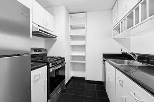 376 Broadway, New York City, NY 10013 - Photo 3