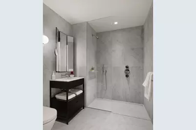 135 E 47th Street #11D, New York City, NY 10017 - Photo 5