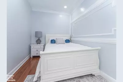 357 E 26th Street, New York City, NY 11226 - Photo 9