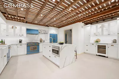 313 W 102nd Street, New York City, NY 10025 - Photo 17