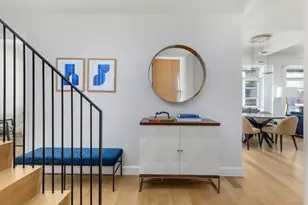 318 W 52nd St, New York City, NY 10019 - Photo 7