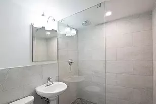 220 Eckford St, New York City, NY 11222 - Photo 25