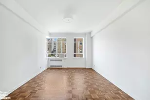 20 E 74th St, New York City, NY 10021 - Photo 13