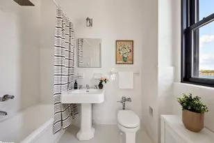 315 W 106th St, New York City, NY 10025 - Photo 17